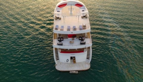 Maldivas SEA ROSE II